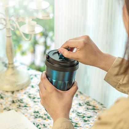 Imagem de Copo Térmico Portátil de Aço Inox para Bebidas 500ML