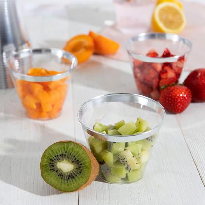 Imagem de Copos de festa de plástico descartáveis PLASTICPRO 270 ml (borda transparente/prateada), pacote com 100