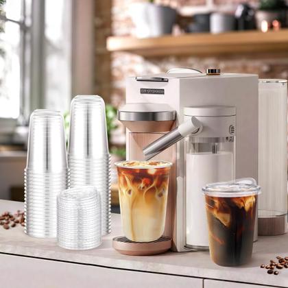 Imagem de Copos de plástico descartáveis KesaPlan 16 onças transparentes com tampas Sip, pacote com 50