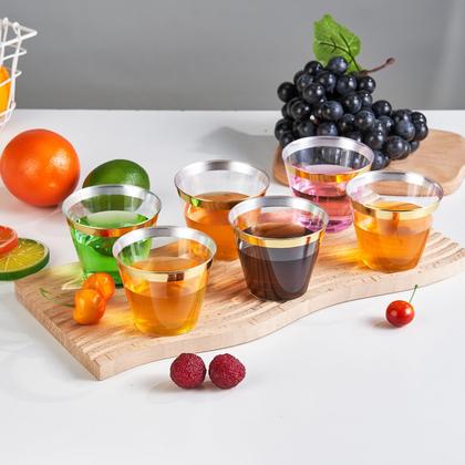 Imagem de Copos de plástico descartáveis RACETOP 270 mL com borda dourada pacote com 200