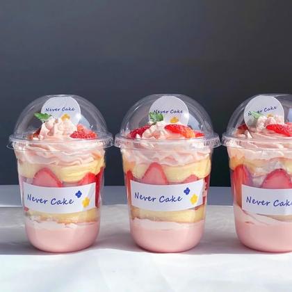 Imagem de Copos de sobremesa de plástico descartáveis TOFLEN 500mL (pacote com 50)