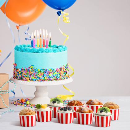 Imagem de Copos de sorvete Potchen, 200 unidades, 160 ml, vermelho, branco, listrado