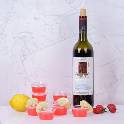 Imagem de Copos de suflê de plástico descartáveis Precisamente plástico de 60 mL com tampas