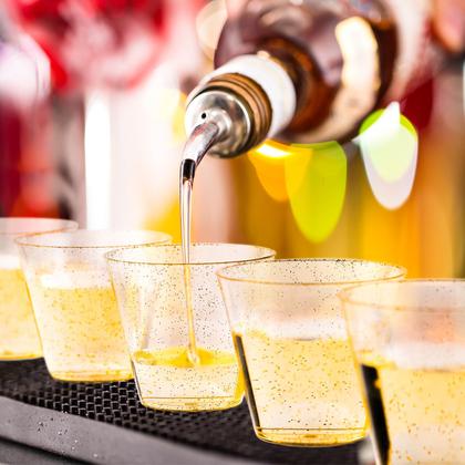 Imagem de Copos plásticos descartáveis JOLLY CHEF 9oz Gold Glitter x100