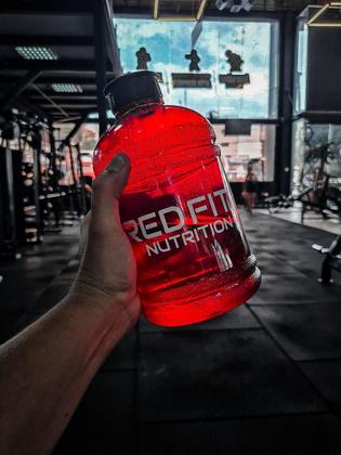 Imagem de Coqueteleira Shaker Vermelha 600ml Galão Vermelho 1,8L - Red Fit Nutrition