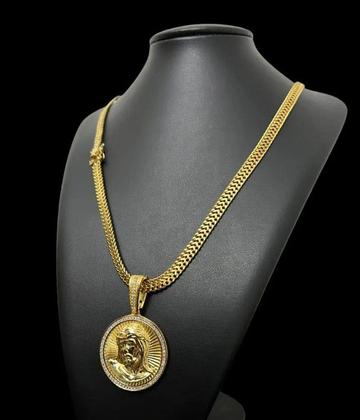 Imagem de Cordão 8mm Lacraia + Pingente Rosto Cristo Banhado A Ouro