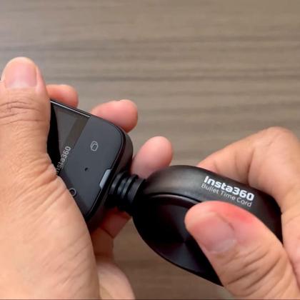Imagem de Cordão Bullet Time Insta360 - 110cm (One X3, X2, RS)