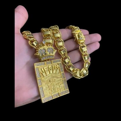 Imagem de Cordão Dubai 15Mm + Pingente Jesus - Banhado A Ouro 18K