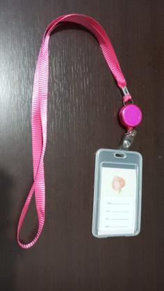 Imagem de Cordão Porta Cracha Identificação Retratil Vertical com Roller Clipe