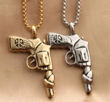 Imagem de Corrente com Pingente em aço inox Colt Magnum 357 com o cano amarrado como símbolo da paz