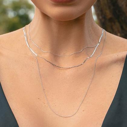 Imagem de Corrente Feminina Portuguesa Maciça Diamantada Em Ouro Branco 18k 1,50mm