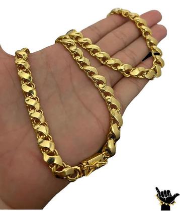 Imagem de Corrente Friso S 8mm + Pingente Cruz - Banhado a Ouro 18k