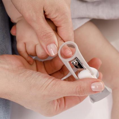Imagem de Cortador de Unhas Com Lupa Para Bebê Buba