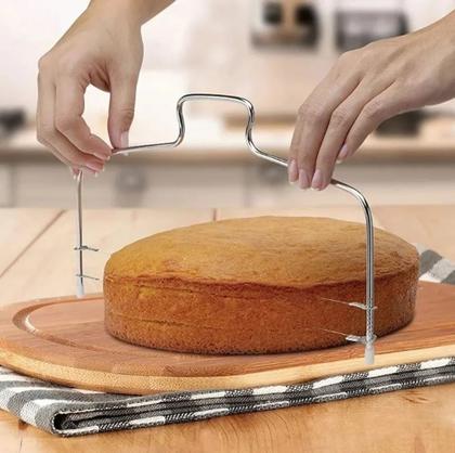 Imagem de Cortador, Nivelador, Fatiador De Bolo Com Fio Duplo Em Aço Inox - Confeitaria