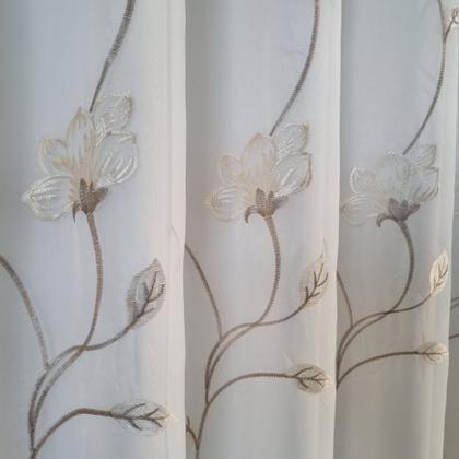 Imagem de Cortina Alto Padrão Voil Bordado Com forro Microfibra 4,00x2,30 para varão