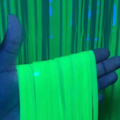 Imagem de Cortina Fitas Metalizadas Verde Neon 1x2m