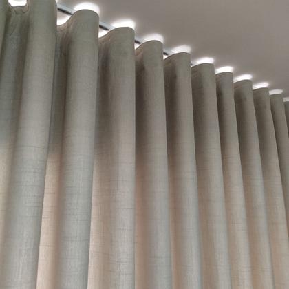 Imagem de Cortina Linho Com Forro Blackout Wave Trilho Suíço Sob Medida 8,00x2,60