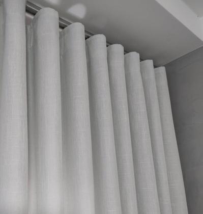 Imagem de Cortina Para Sala e Quarto Voil Gaze De Linho Com Forro blackout 100% Trilho Suíço Duplo 9,00x2,59