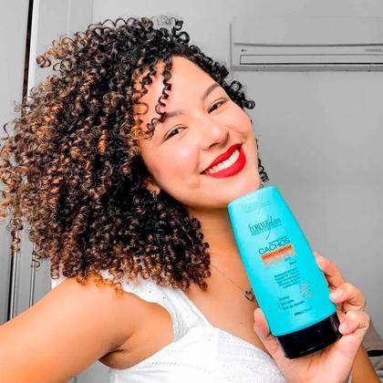 Imagem de Creme de Pentear Cachos 5 em 1 Forever Liss 200g