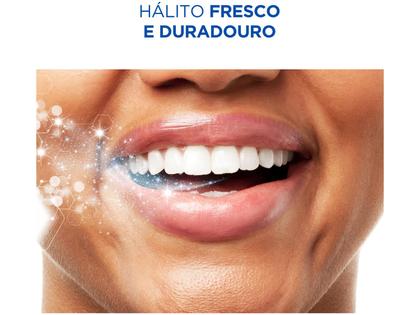 Imagem de Creme Dental com Flúor Oral-B Deep Clean - Gengiva Detox 102g