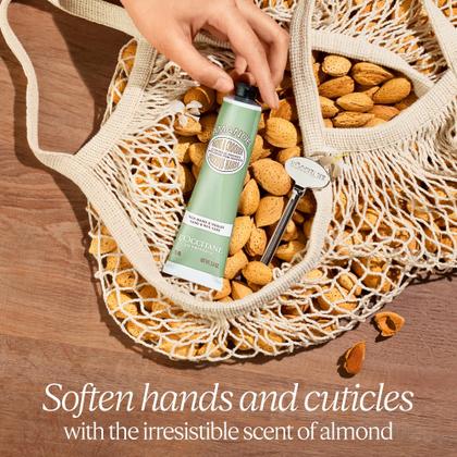 Imagem de Creme para mãos e unhas L'Occitane Almond Delicious 30mL