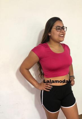 Imagem de Cropped com Decote Manga Curta Decote U