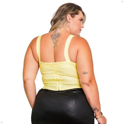 Imagem de Cropped de Alça Larga Com Detalhe no Busto Alfaiataria Plus Size