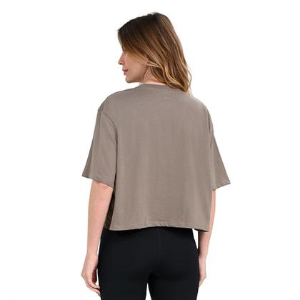 Cropped de Treino Feminino Under Armour Campus Boxy Imagem de Cropped de Treino Feminino Under Armour Campus Boxy