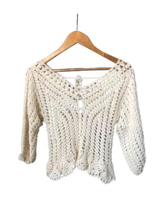 Imagem de Cropped tricot croche furos laço nas costas