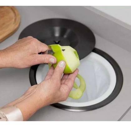 Imagem de Cuba gourmet black 50x40cm + kit com lixeira de embutir 5l