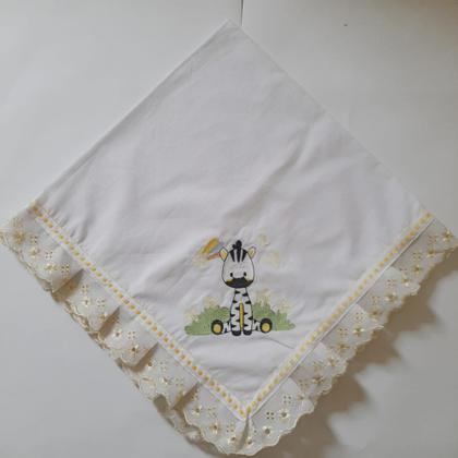 Imagem de Cueiro Manta Soft Para Bebê Bordada Com Lese 100% Algodão Kit 03 Peças Para Passeio e Maternidade