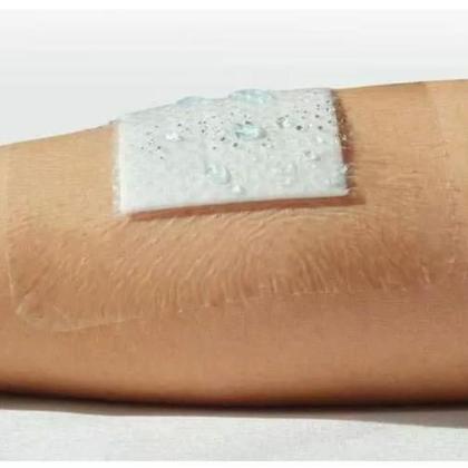 Imagem de Curativo Transparente Adesivo P/ Pele 8x10cm - 15 Unidades