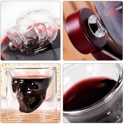Imagem de Decanter Whisky Caveira Com Base e Dois Copos Skull