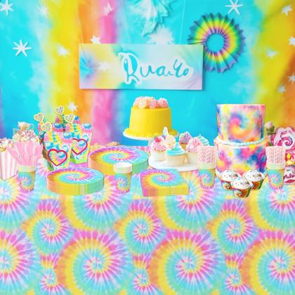 Imagem de Decorações de festa e talheres Xenorik Tie Dye para 24 convidados