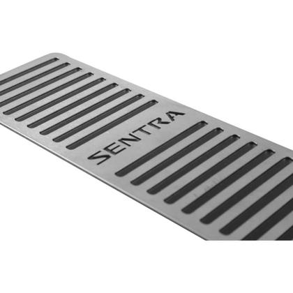 Imagem de Descanso de pé aço inox Nissan Sentra 2017 em diante