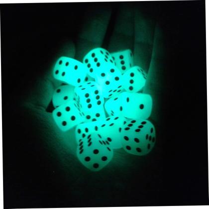 Imagem de Dice Alasum Luminous Glow in The Dark 36 unidades de acrílico preto