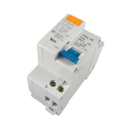 Imagem de Disjuntor DR Bipolar 110V 220V 36mm 32A 30mA
