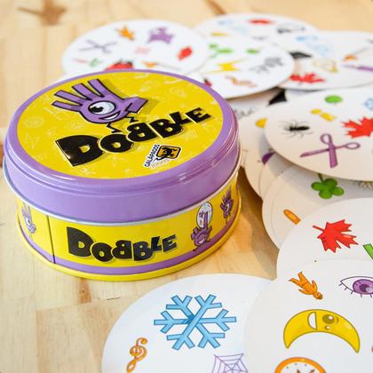Imagem de Dobble Jogo De Cartas Clássico Galápagos Português