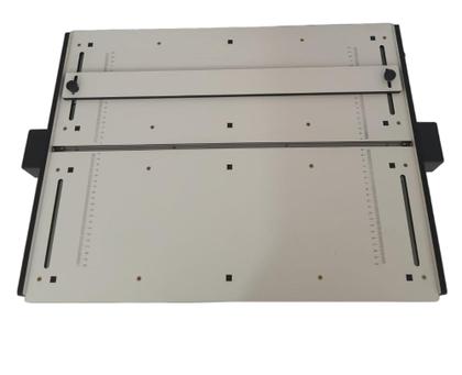 Imagem de Dobradeira manual de chapas de acrílico e termoplásticos 800mm