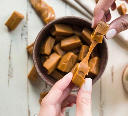 Imagem de Doce Pingo De Leite Com Recheio Cremoso Pote 250g Paulistinha