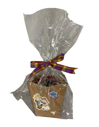 Imagem de Doces Festa Junina Arraiá c/17 doces -Kit 5 Cestas Cachepot