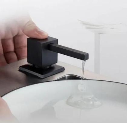 Imagem de Dosador Detergente Embutir Bico Metal Quadrado Preto Brilho