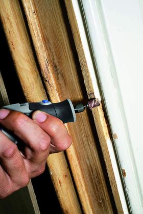 Imagem de Dremel Bosch Micro Retífica 3000-1/82 Velocidade Variável com Eixo Flexivel e 82 Acessórios 127V