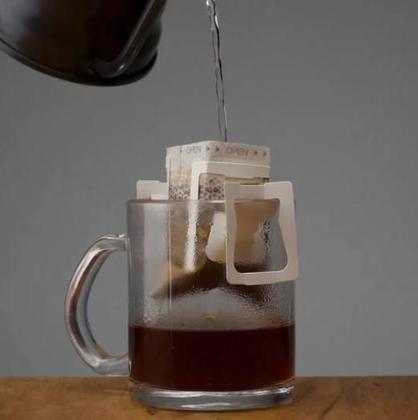 Drip Coffee Dark Roast Café Gourmet 3 Corações Caixa - 3 Coracoes Imagem de Drip Coffee Dark Roast Café Gourmet 3 Corações Caixa