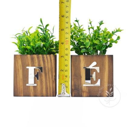 Imagem de Dupla de Vasinhos Decorativos Com Plantas Artificiais Palavra FÉ