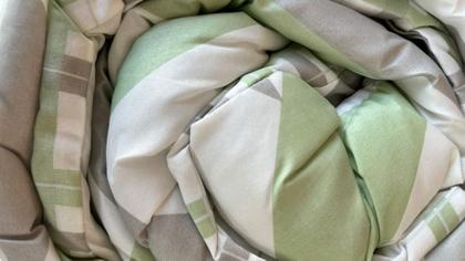 Imagem de Edredom Microfibra Rolinho c/ Cinta Solteiro 2,10x1,40