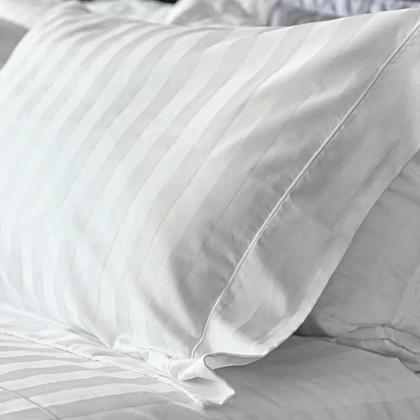 Imagem de Edredom Queen 260 Fios Andreza Stripe 03 Peças Toque de Seda