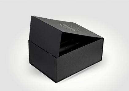 Imagem de EMBALAGEM PREMIUM PARA PRESENTE - KIT Mate - Térmica 1L Rig + Cuia Ximba + Bomba - Black