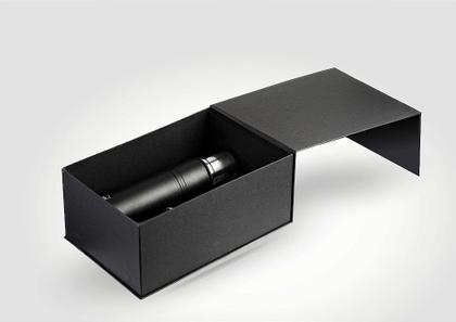 Imagem de EMBALAGEM PREMIUM PARA PRESENTE - KIT Mate - Térmica 1L Rig + Cuia Ximba + Bomba - Black