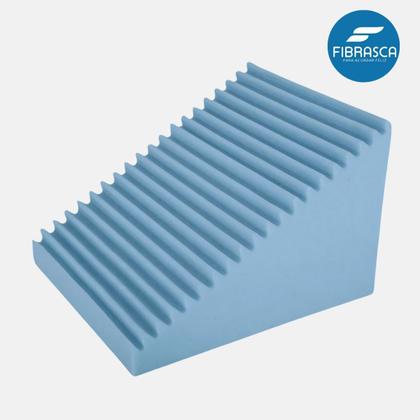 Imagem de Encosto Triangular Fibrasca Anatômico Ortopédico PósCirúrgico Coluna Varizes Pernas Amamentação Conforto Absoluto